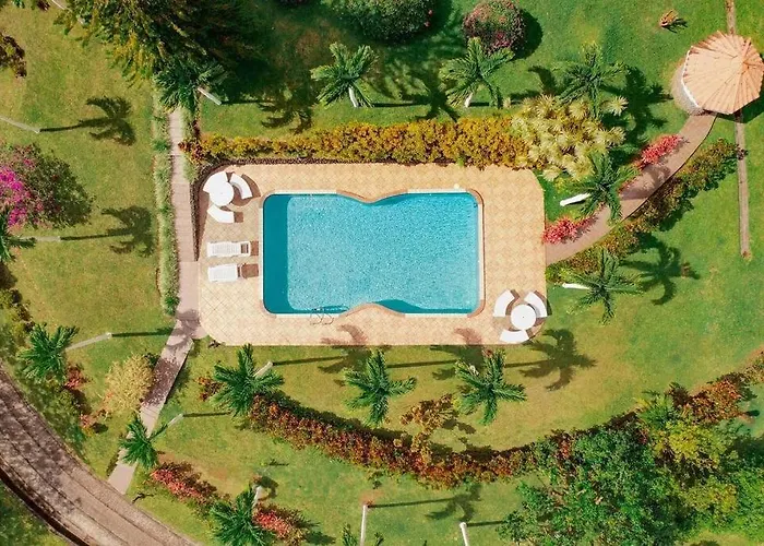 5 Rainforest Paradise Wedding&retreats